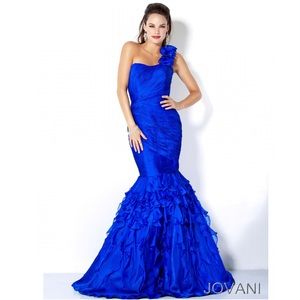 Jovani | Royal Blue Ruffled Gown LE4632 Size 6